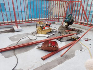 鉄階段 鉄骨の修理 補修溶接工事