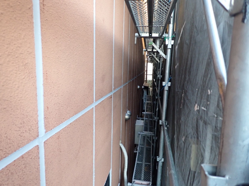 マンション外壁塗装と屋上防水工事　川崎市多摩区　コーキング打ち替え工事