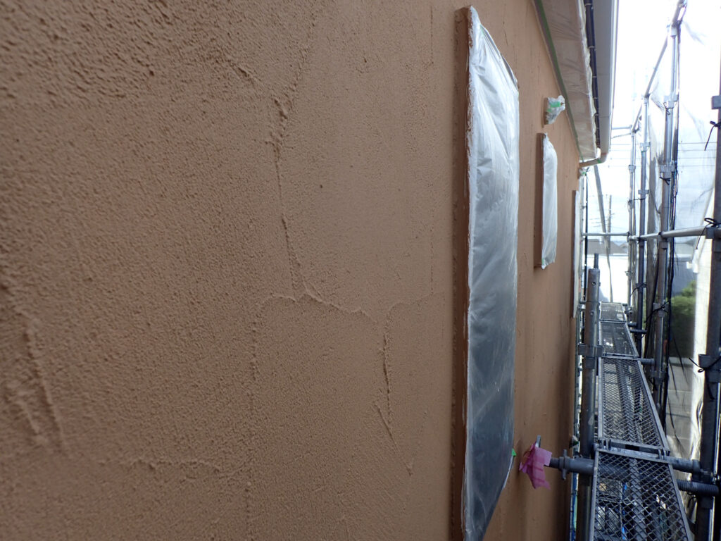 ジョリパットコテ模様の外壁塗装工事　神奈川県横須賀市　塗装後