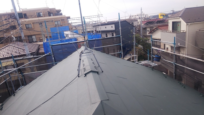 屋根リフォーム工事と外壁塗装　川崎市多摩区　屋根葺き替え工事