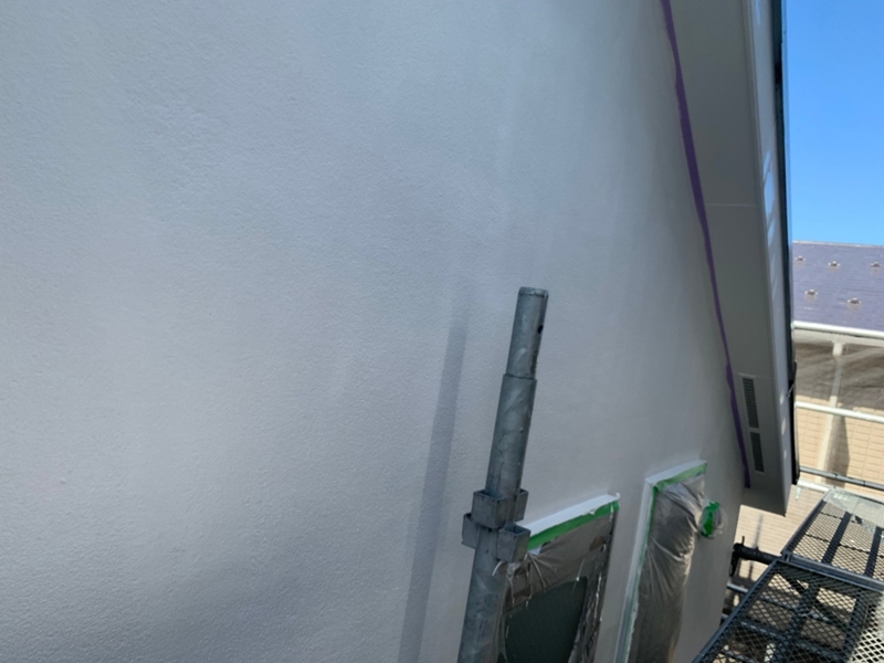 ジョリパット外壁塗装工事　ジョリパットフレッシュ中、上塗り