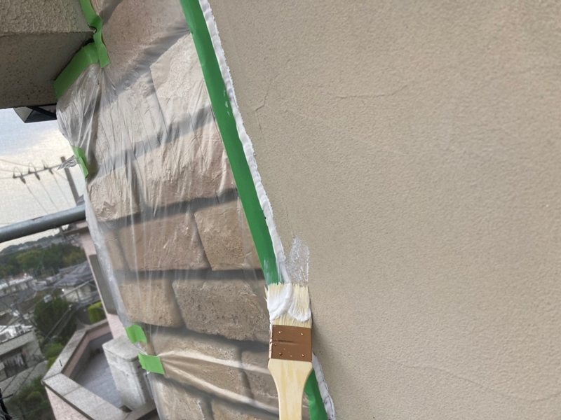 神奈川県川崎市多摩区ジョリパット外壁塗装工事　下塗り