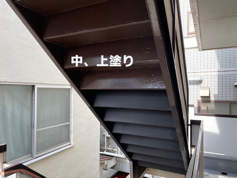 東京都品川区　階段廊下防水工事　中、上塗り