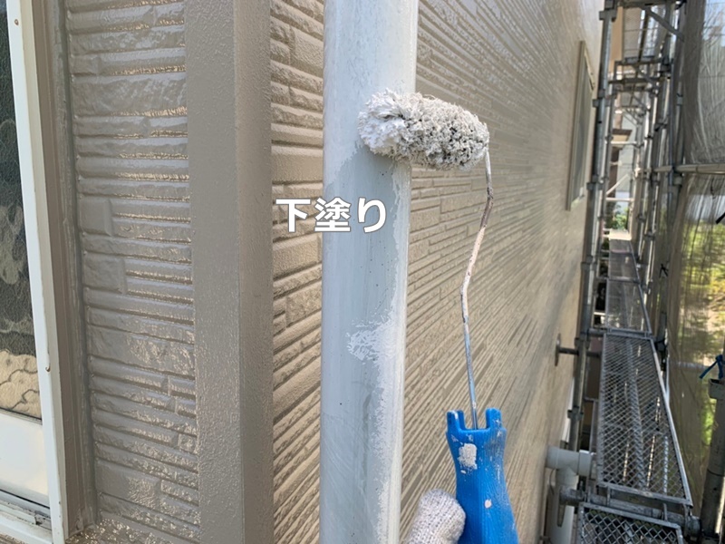 外壁屋根塗装工事　川崎市中原区　付帯部下塗り