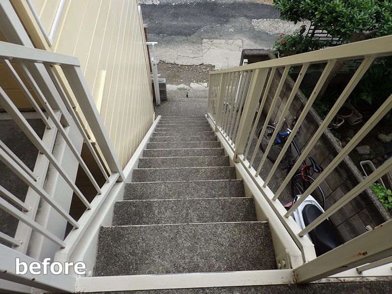 神奈川県川崎市多摩区階段塗装防水工事　工事前