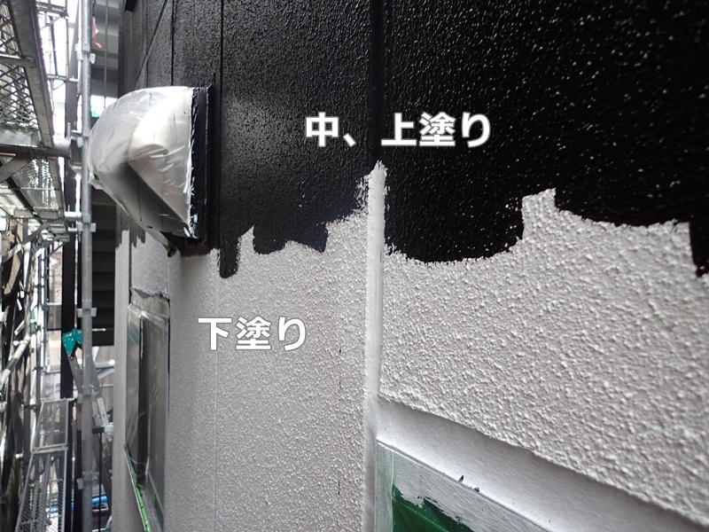 マンション外壁塗装工事　川崎市幸区　　ダイナミックトップ下塗り　中、上塗り