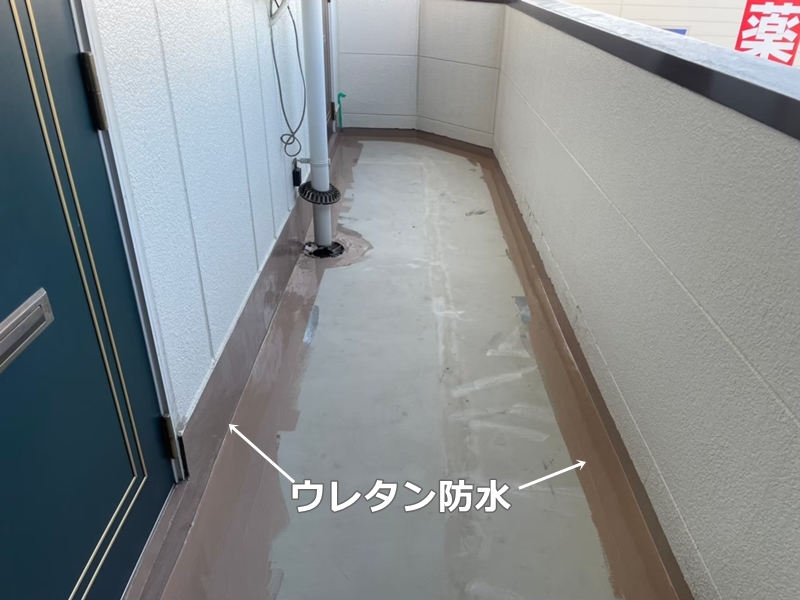 東京都足立区階段廊下防水工事　側溝ウレタン防水