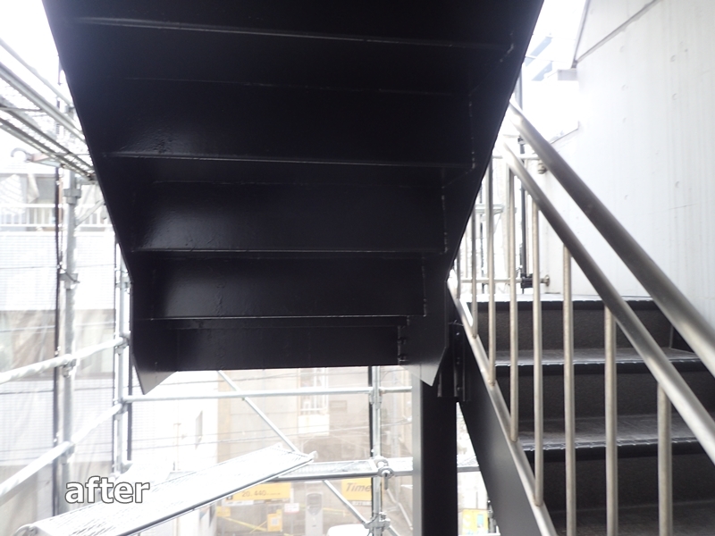 神奈川県横浜市港北区階段塗装防水工事　階段塗装塗装後