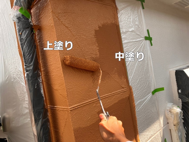 ジョリパット外壁屋根塗装工事　埼玉県新座市　中塗り上塗り