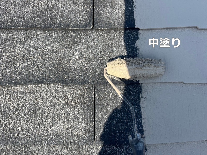 ジョリパット外壁塗装工事　川崎市中原区　断熱ガイナ中塗り