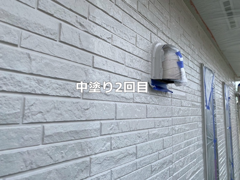 中塗り2回目