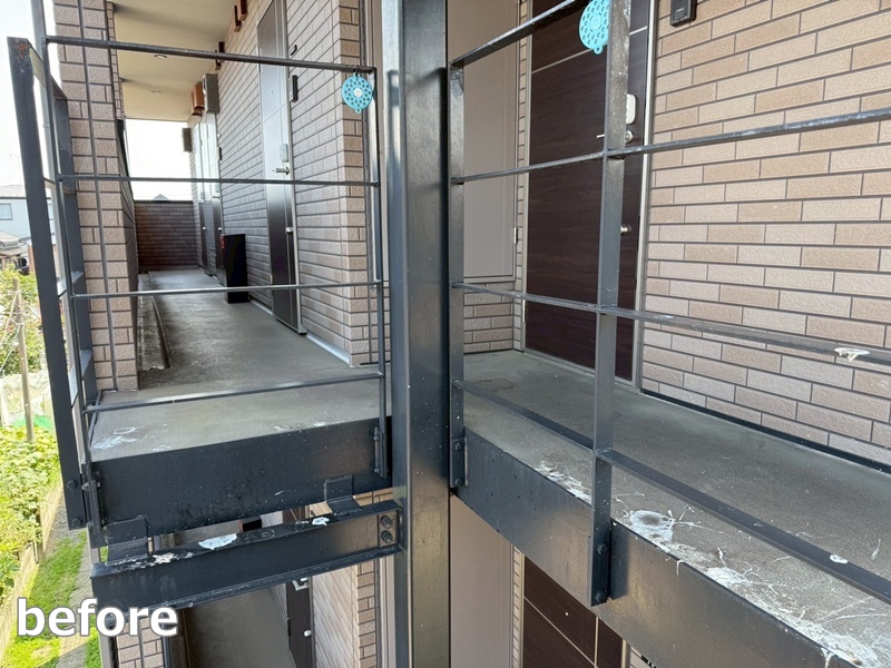 アパート階段塗装工事　埼玉県川口市　工事前